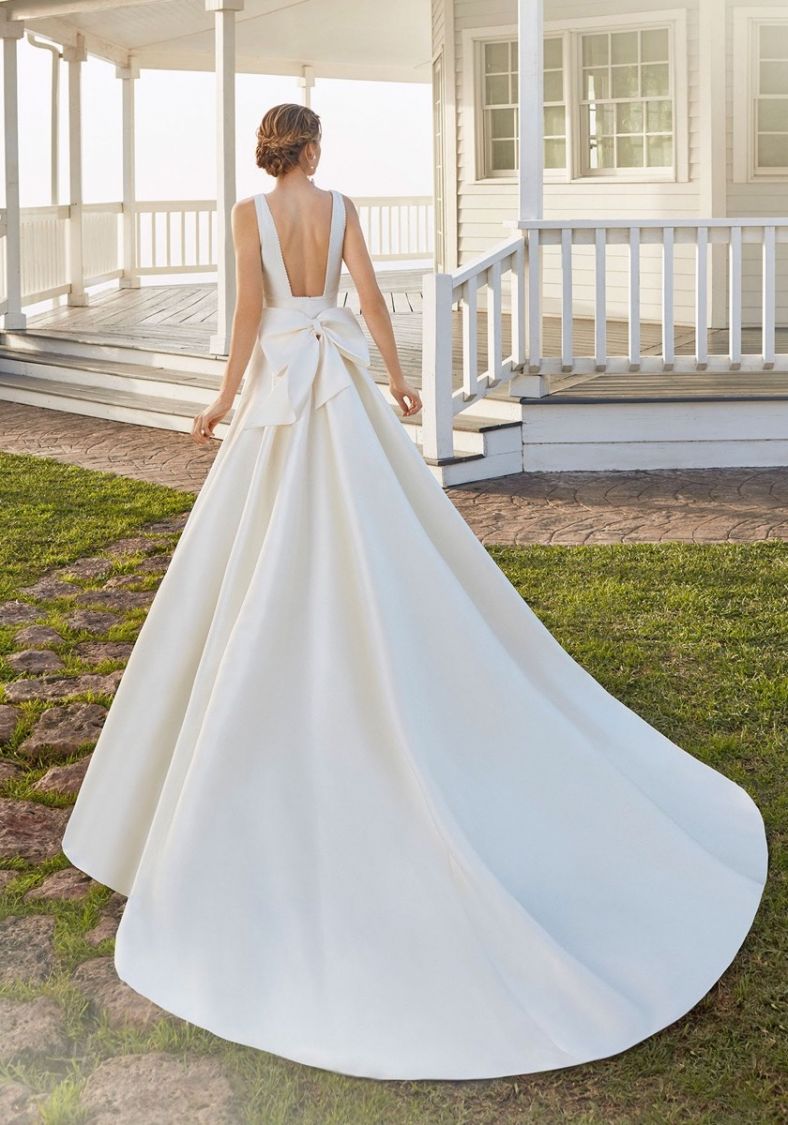 navy blue dress for baby girl A-Line Open Back Organza and Tulle Princess Wedding Dresses with Bow main image 0