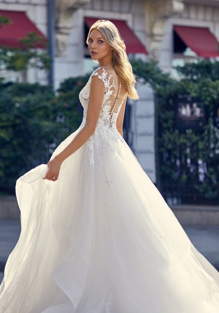 open lace back dress Yukale Women's Wedding Dresses for Bride Long Sleeves Satin Wedding Dress  Ruffles Organza Princess Bride Gown A-Ivory at Amazon Women's Clothing store